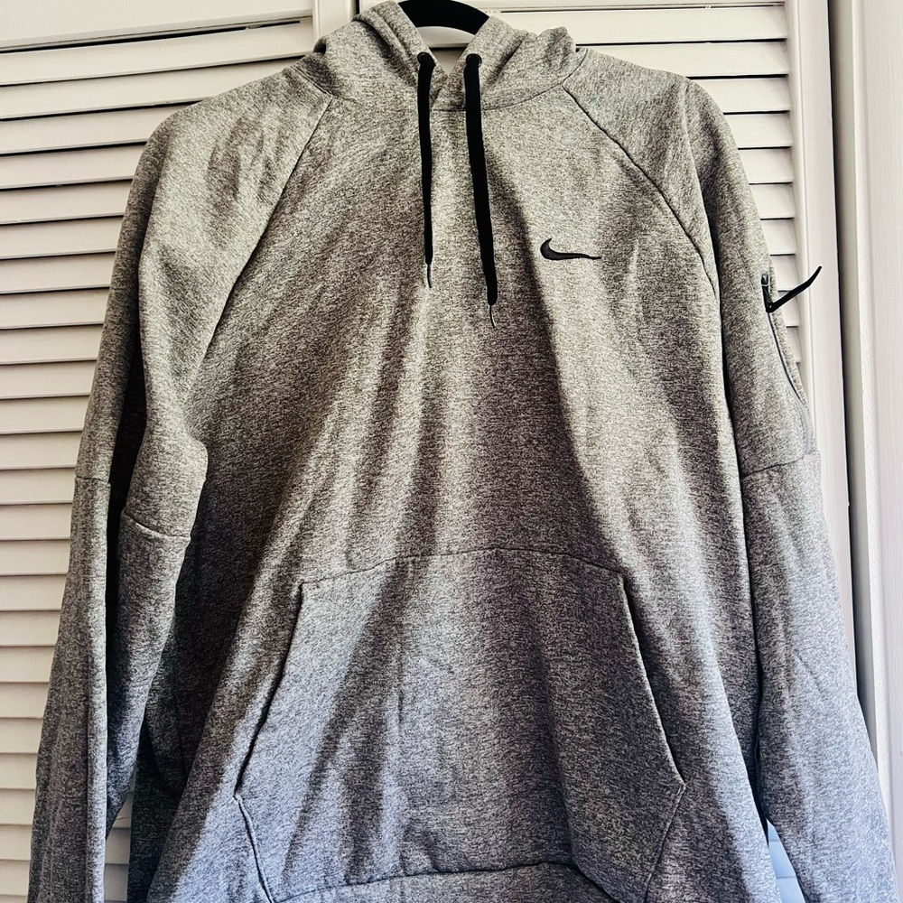 Nike Heather Gray Pullover Hoodie